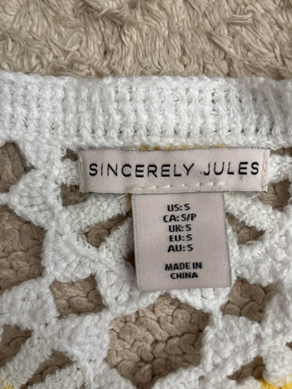 Sweatshirt - Picture 3 of 3